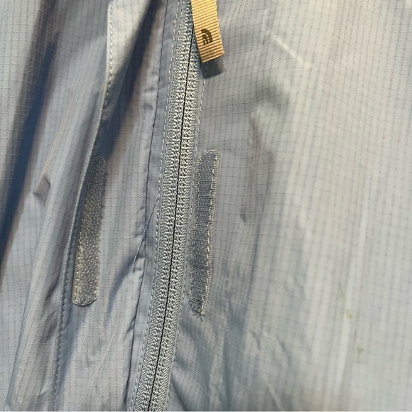 The North Face Girls Hyvent Light Blue Jacket Size Large - Picture 11 of 14